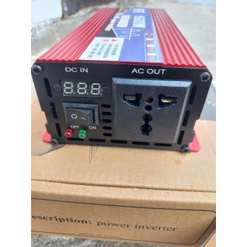 Инвертор (преобразователь) 12V-220V 1600W (Чистый синус)